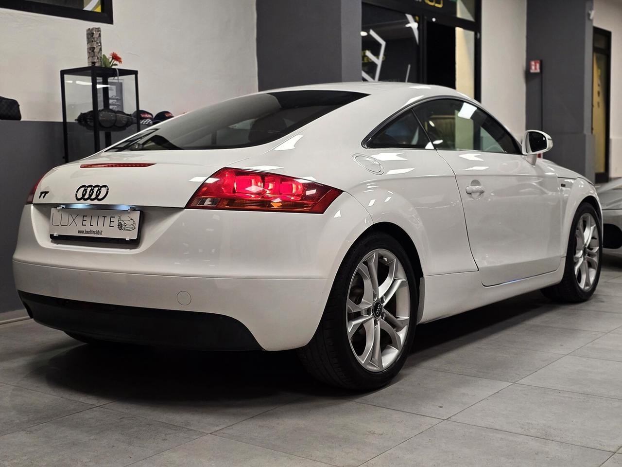Audi TT 2.0 TFSI 200CV COUPE 4 POSTI UFFICIALE ITALIA!!