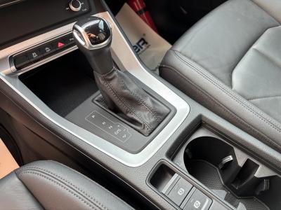 Audi Q3 35 1.5 tfsi Business s-tronic LED-APP CONNECT-18"