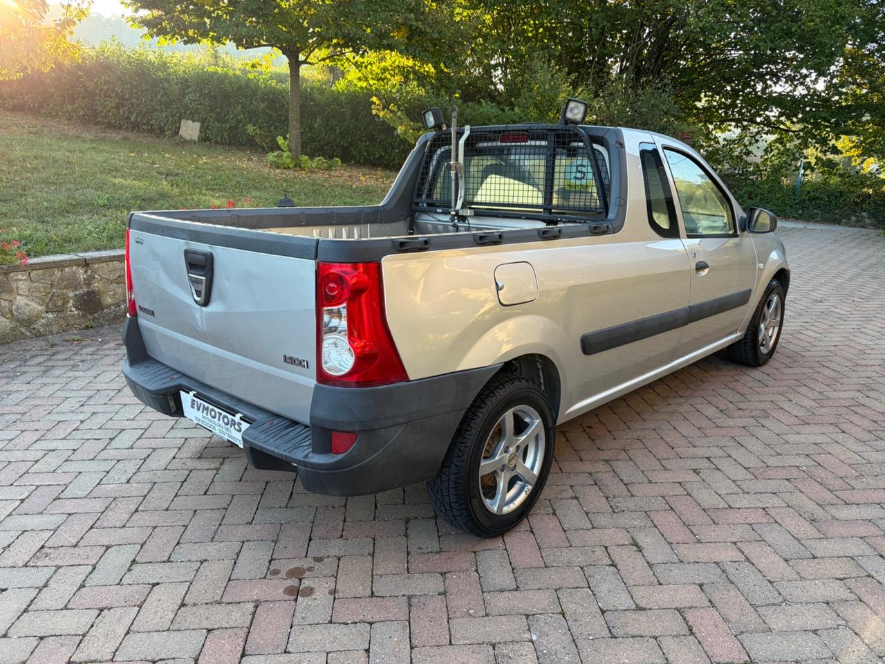 Dacia Logan Pick-Up 1.5 dCi 88CV - 11/2011