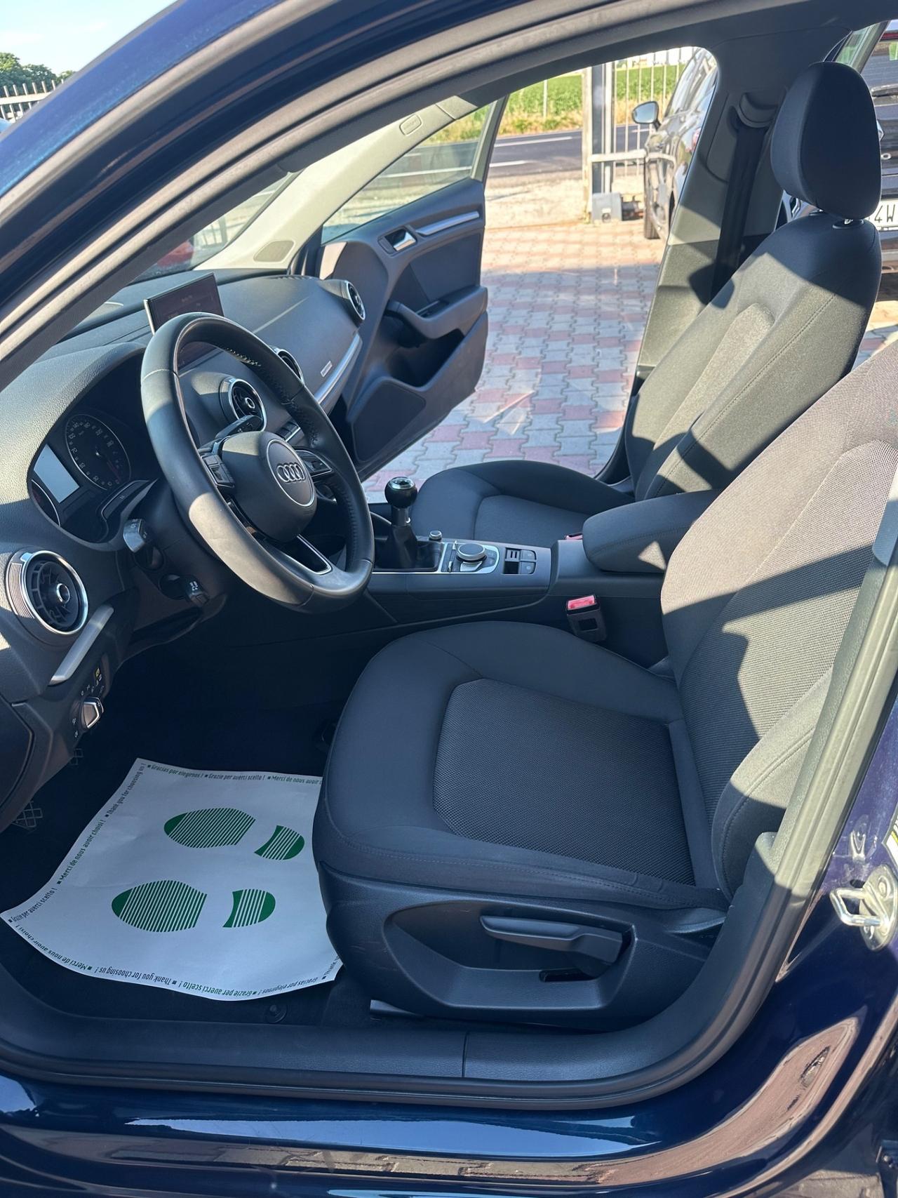 Audi A3 SPB 30 TDI Business