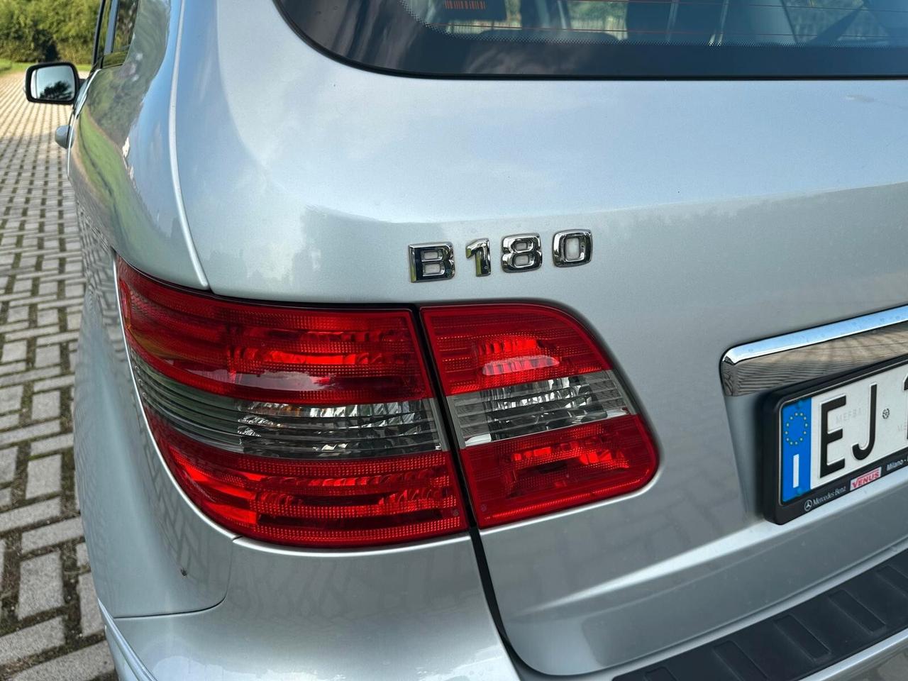 Mercedes-benz B 180 B 180 BlueEFFICIENCY Executive