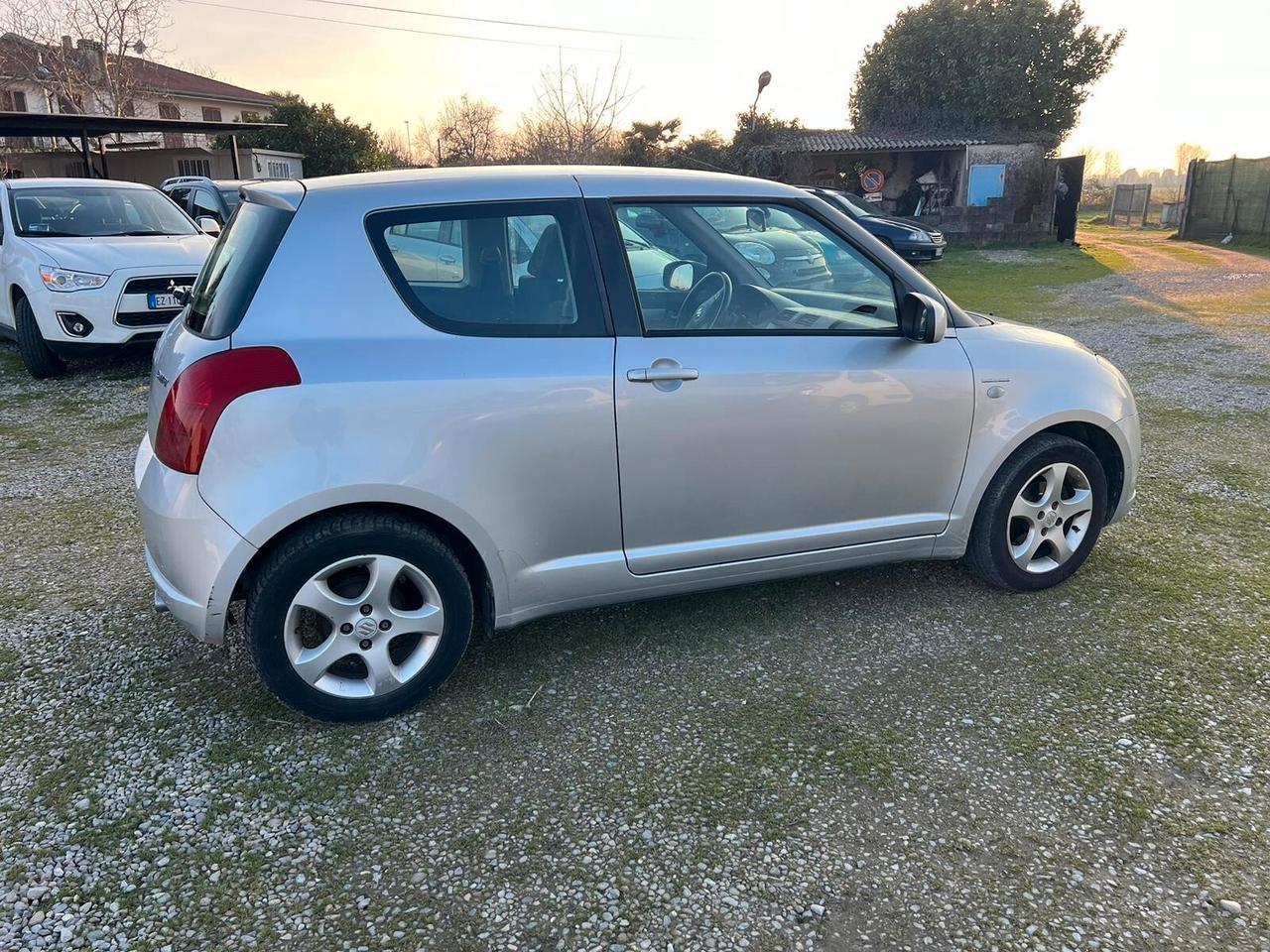 Suzuki Swift 1.3 3p. GL