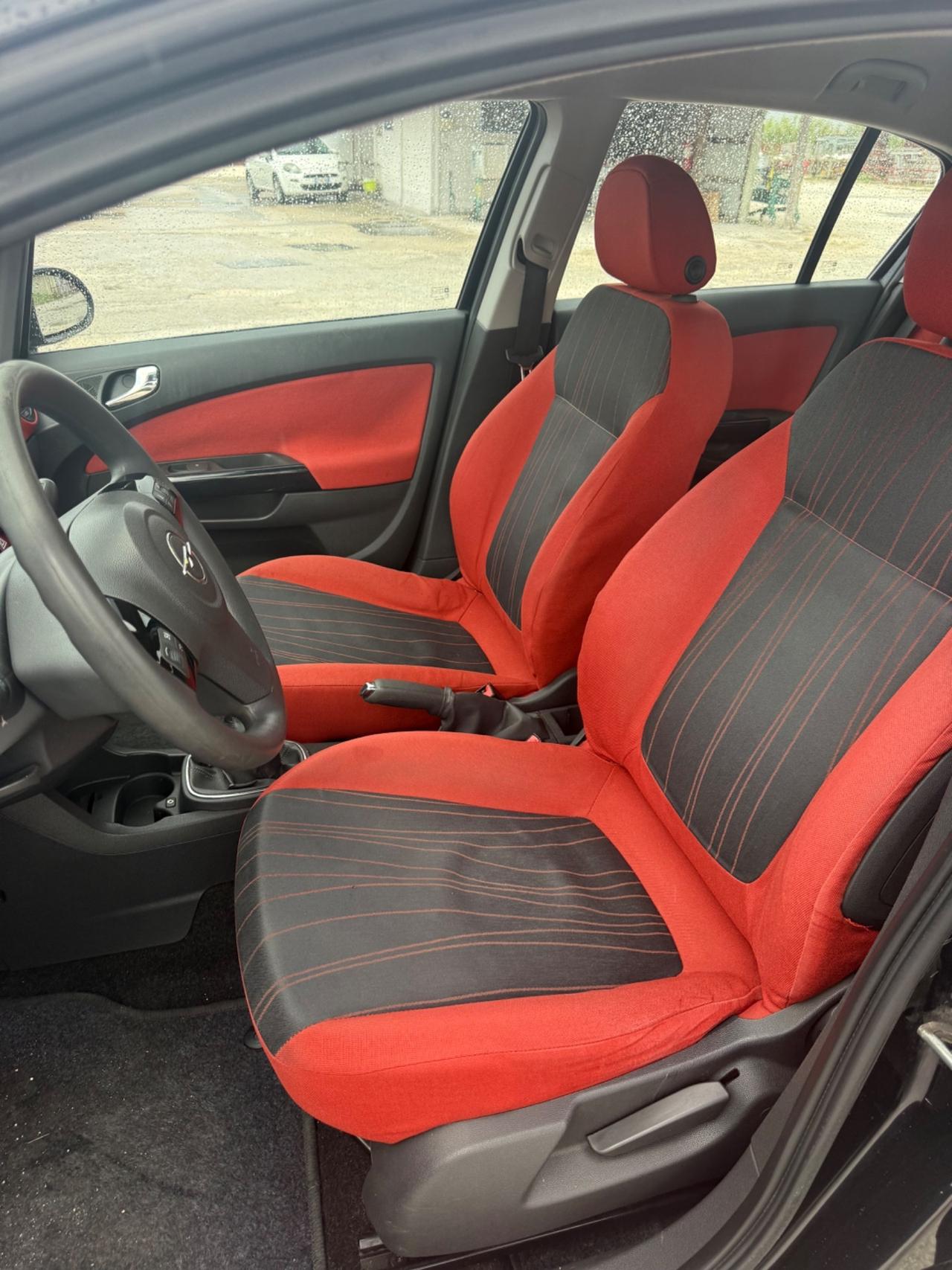 Opel Corsa 5 porte 1.0 Benzina NEOPATENTATI