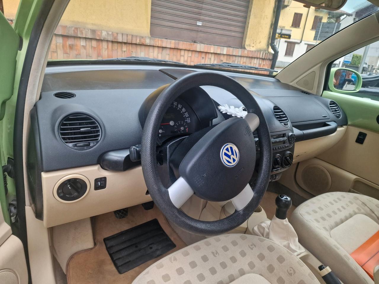 Volkswagen New Beetle 1.6 TARGA ORO-ASI-CRS