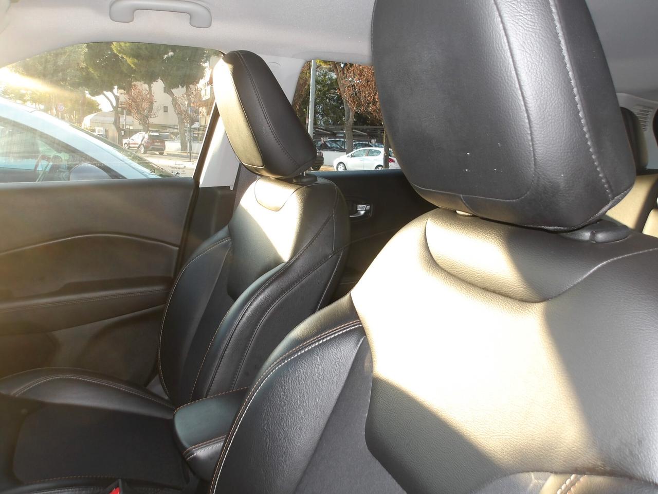 JEEP COMPASS 1.4 BENZ-RETROC-NAVI