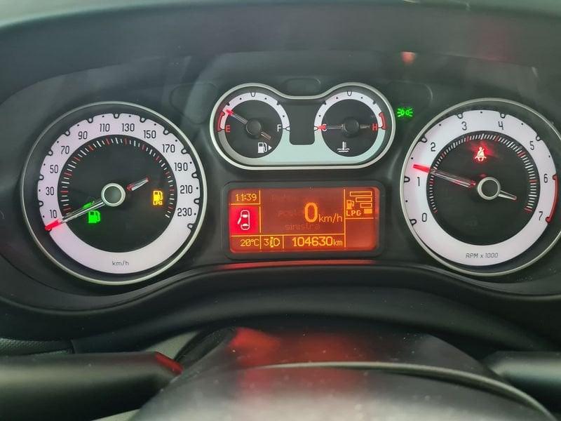 FIAT 500L 1.4 T-Jet Lounge 120cv GPL