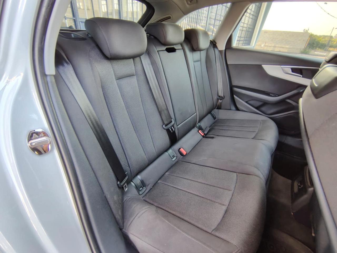Audi A4 Avant 2.0 TDI 122 CV