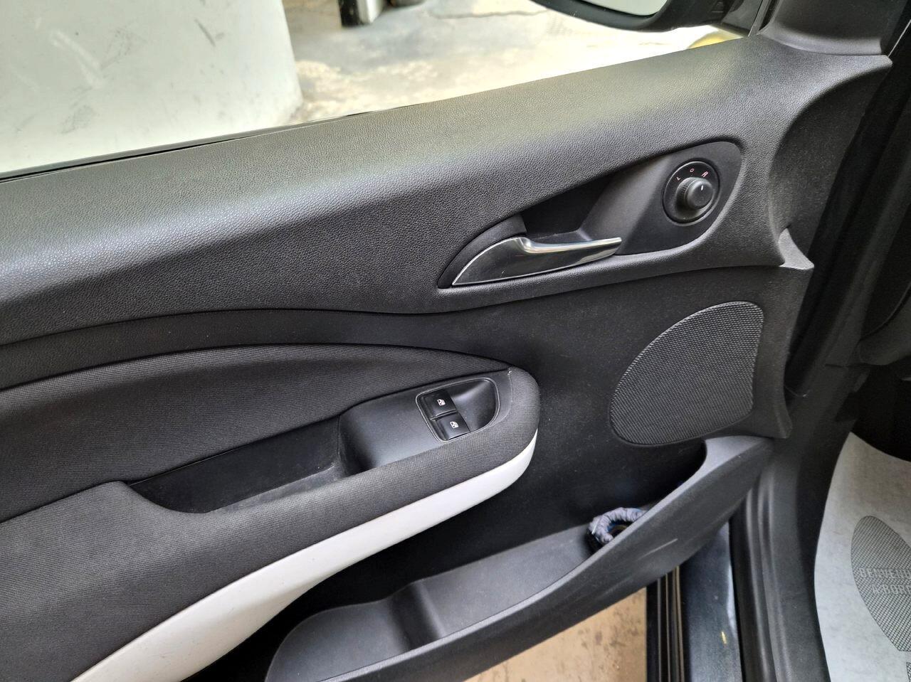 Opel Adam 1.4 GPL Tech Glam