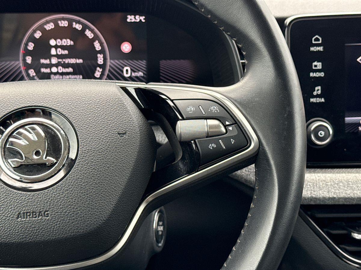 SKODA Kamiq 2024 - Kamiq 1.0 tsi Selection 95cv