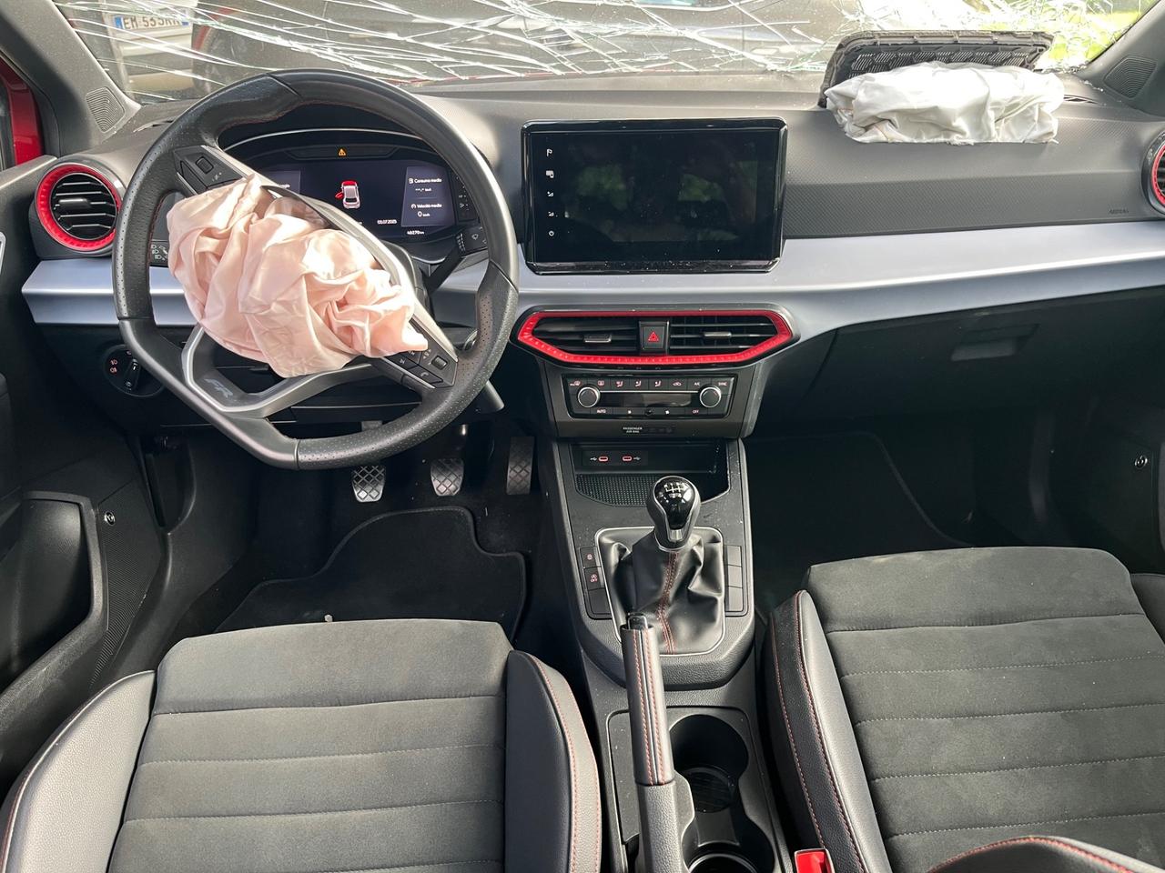 Seat Ibiza 2023 1.0 BENZINA FR INCIDENTATA