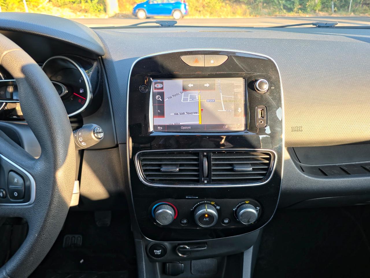 Renault Clio dCi 8V 75 CV 5 porte Duel2 CV-75 E6 Manuale NEO 2019