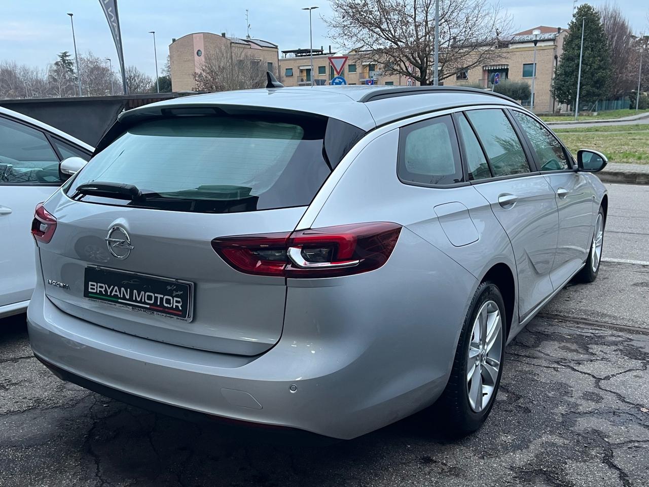Opel Insignia 1.6 CDTI 136 S&S aut.Sports Tourer Business
