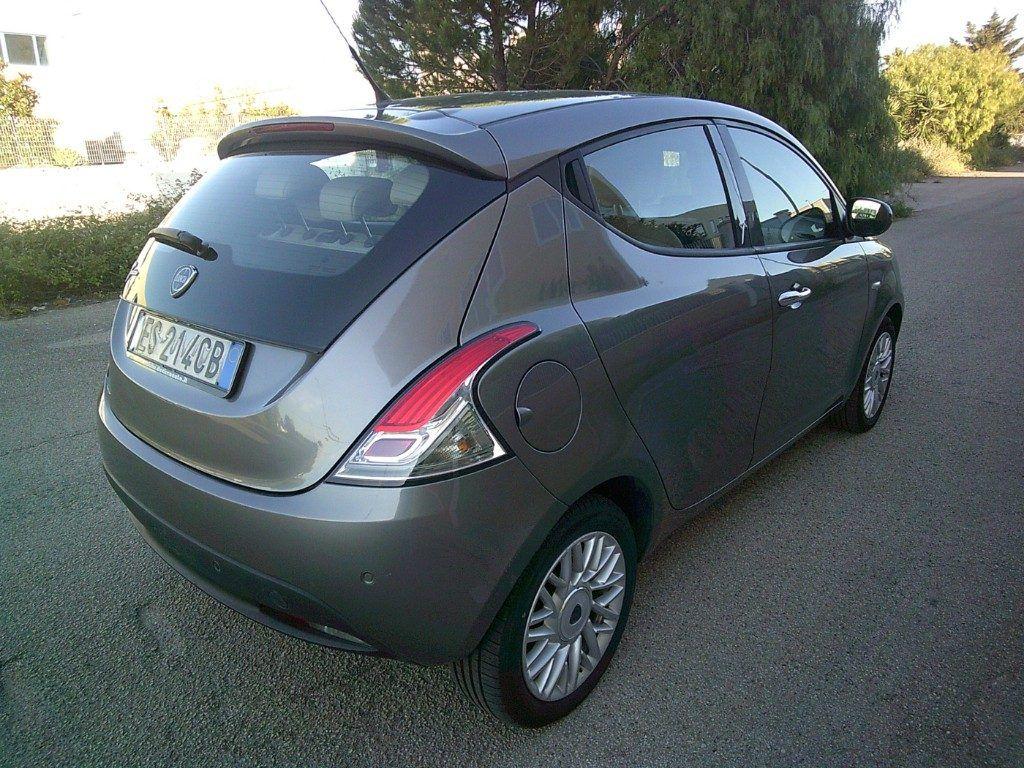 Lancia Ypsilon 1.3 MJT 16V 95 CV 5 porte S&S Gold