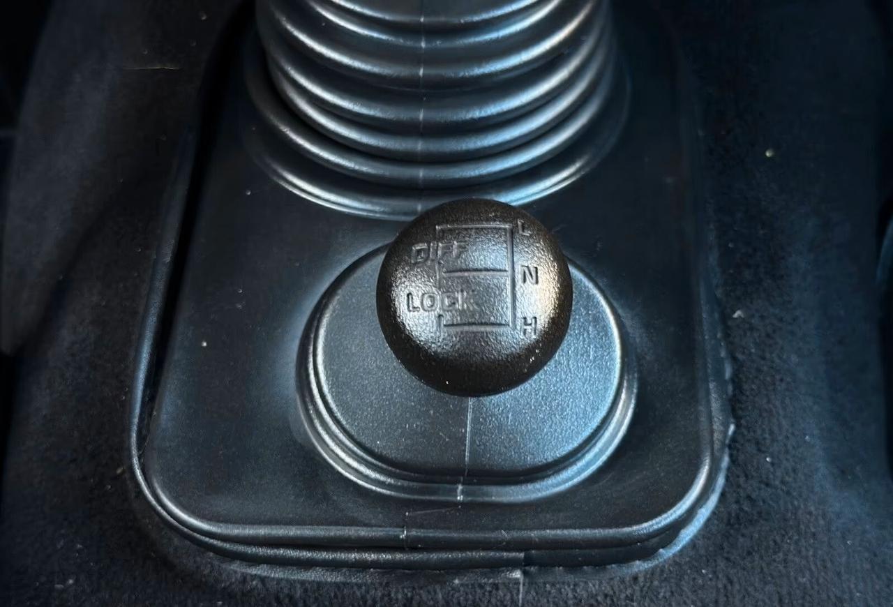 Land Rover Defender 110 E Station Wagon 10 POSTI! ARIA