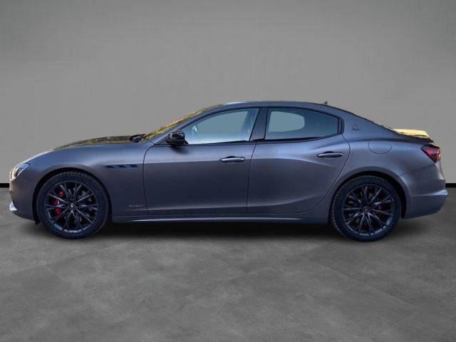 MASERATI Ghibli L4 330 CV MHEV Gransport
