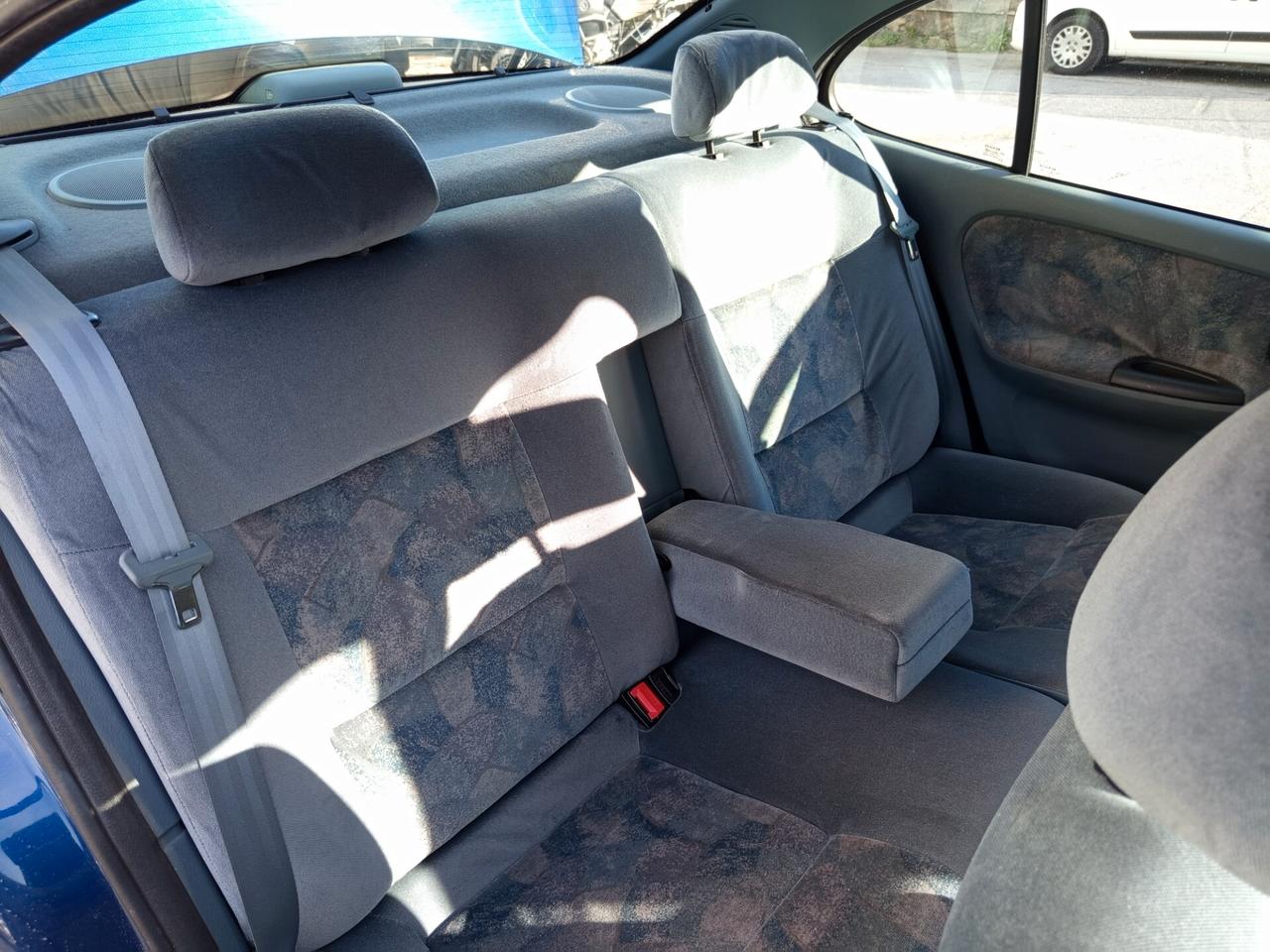 Renault Mégane Classic 1.6 RT