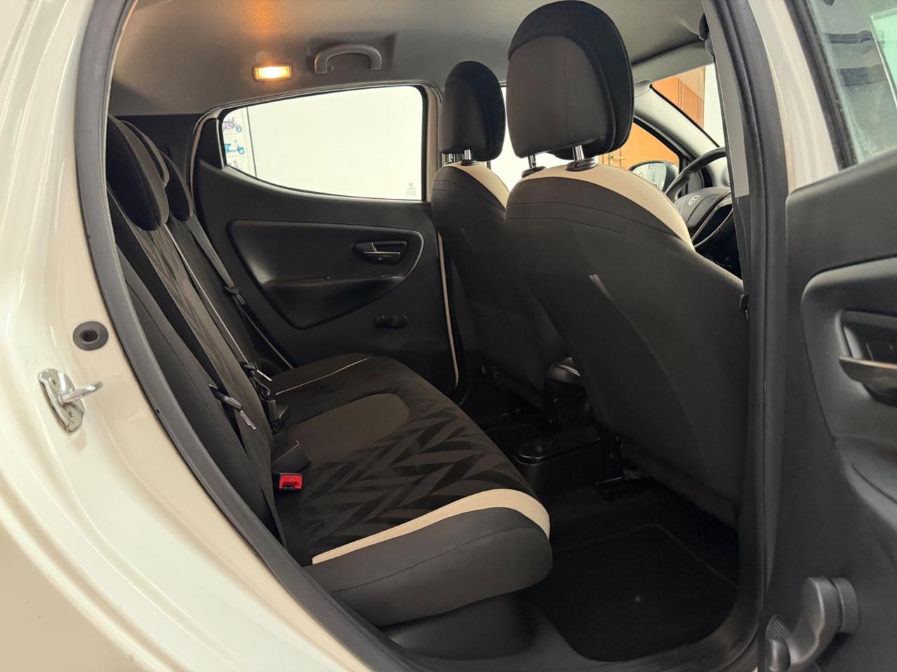 Lancia Ypsilon 1.2 Benzina 69 CV Platinum