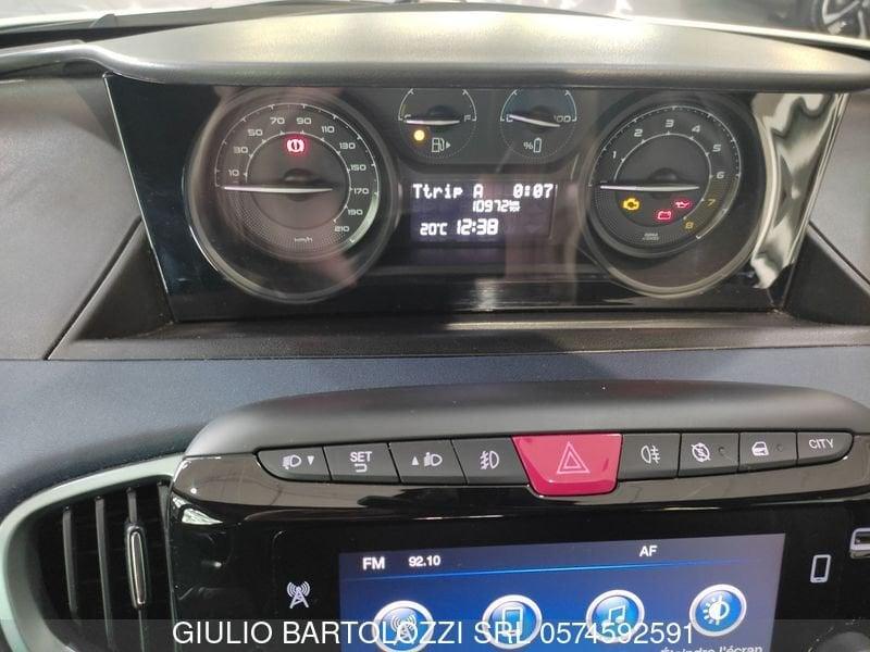 Lancia Ypsilon 1.0 FireFly 5 porte S&S Hybrid Platino