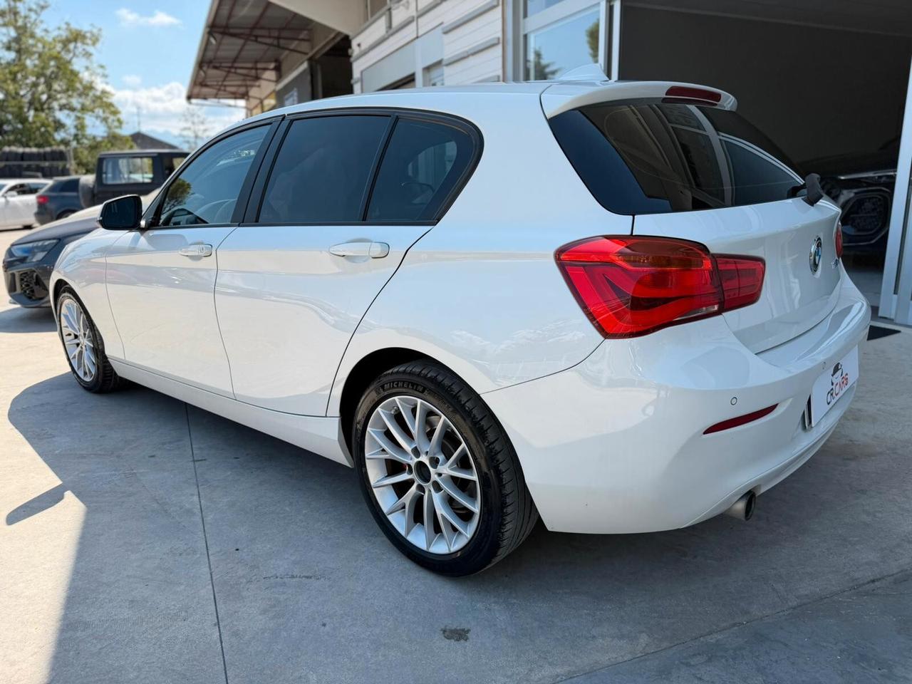 Bmw 118d 5p. Urban Cambio Automatico
