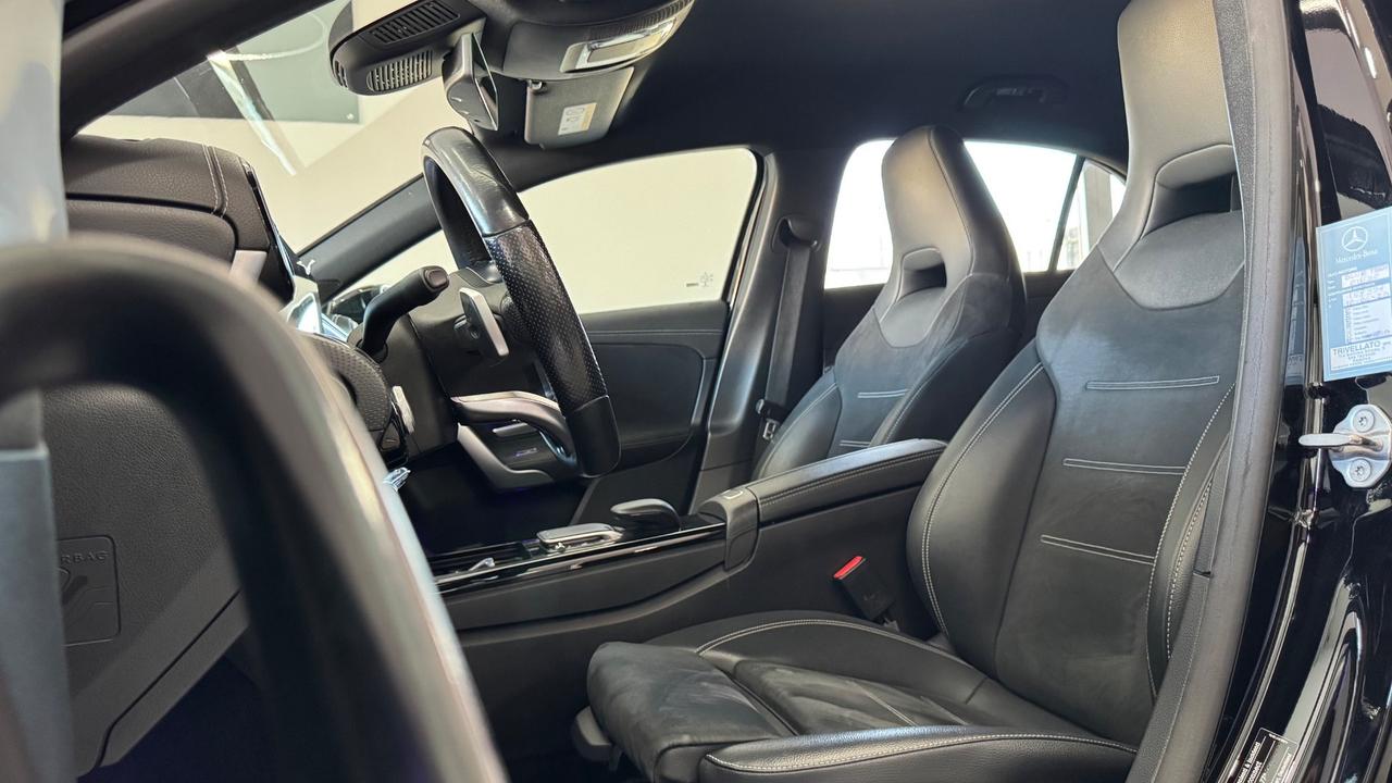 Mercedes-benz A 180 d Amg Premium-2022