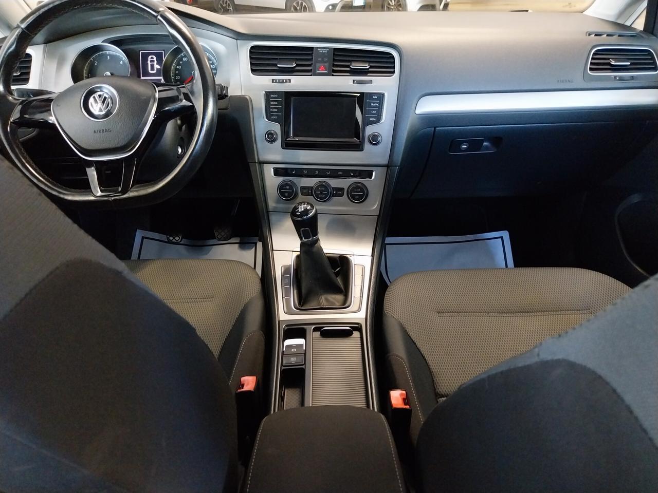 Volkswagen Golf 1.6 TDI 5p. Highline BlueMotion Technology - ok neopatentati