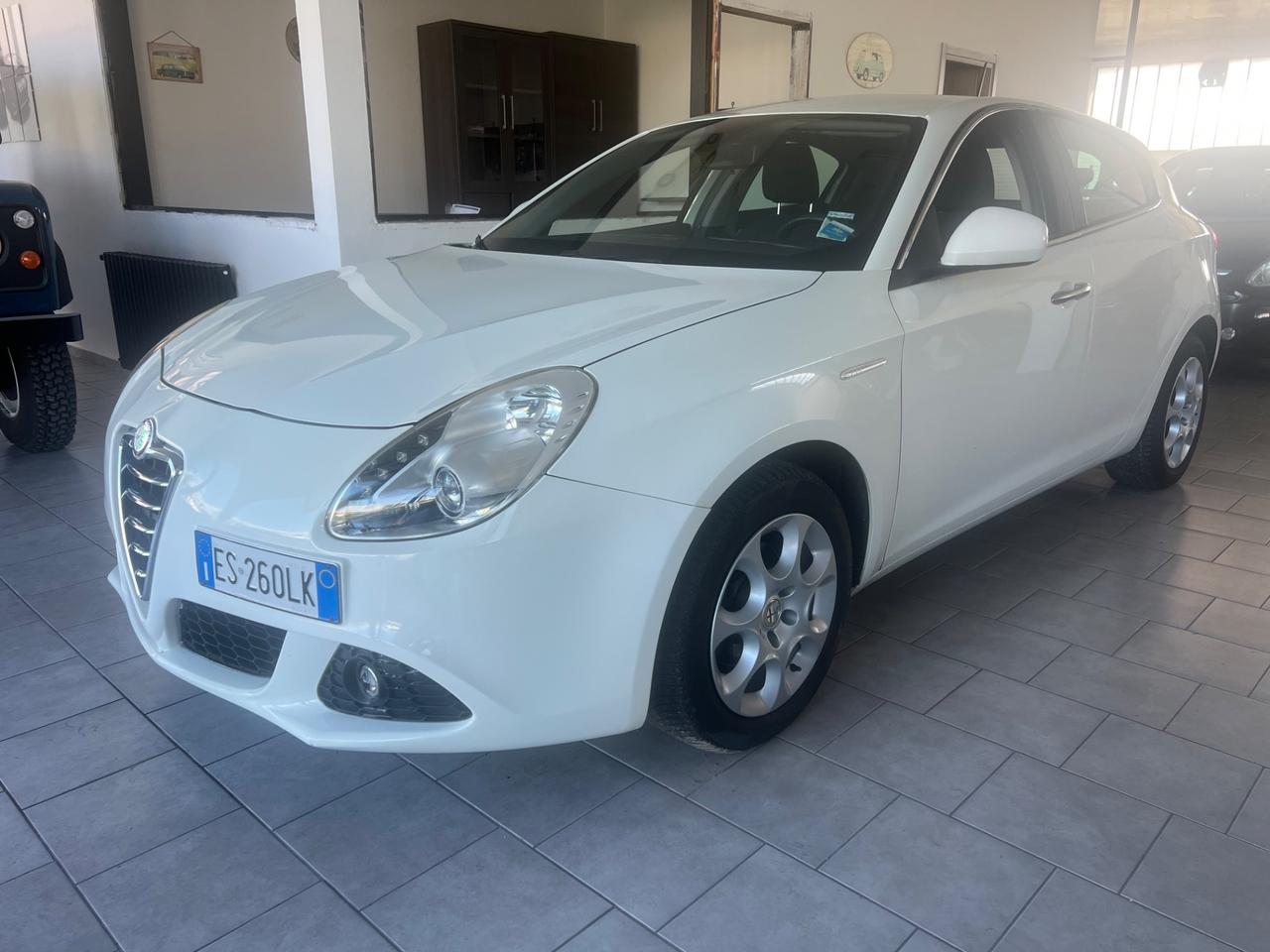 Alfa Romeo Giulietta 1.6 JTDm-2 105 CV Distinctive