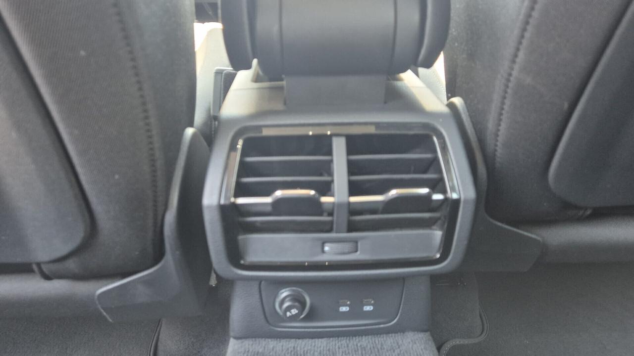 Audi Q3 35 TDI S tronic Business