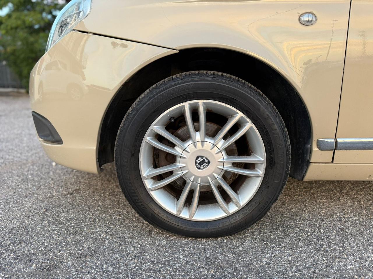 LANCIA Ypsilon 1.4 Oro