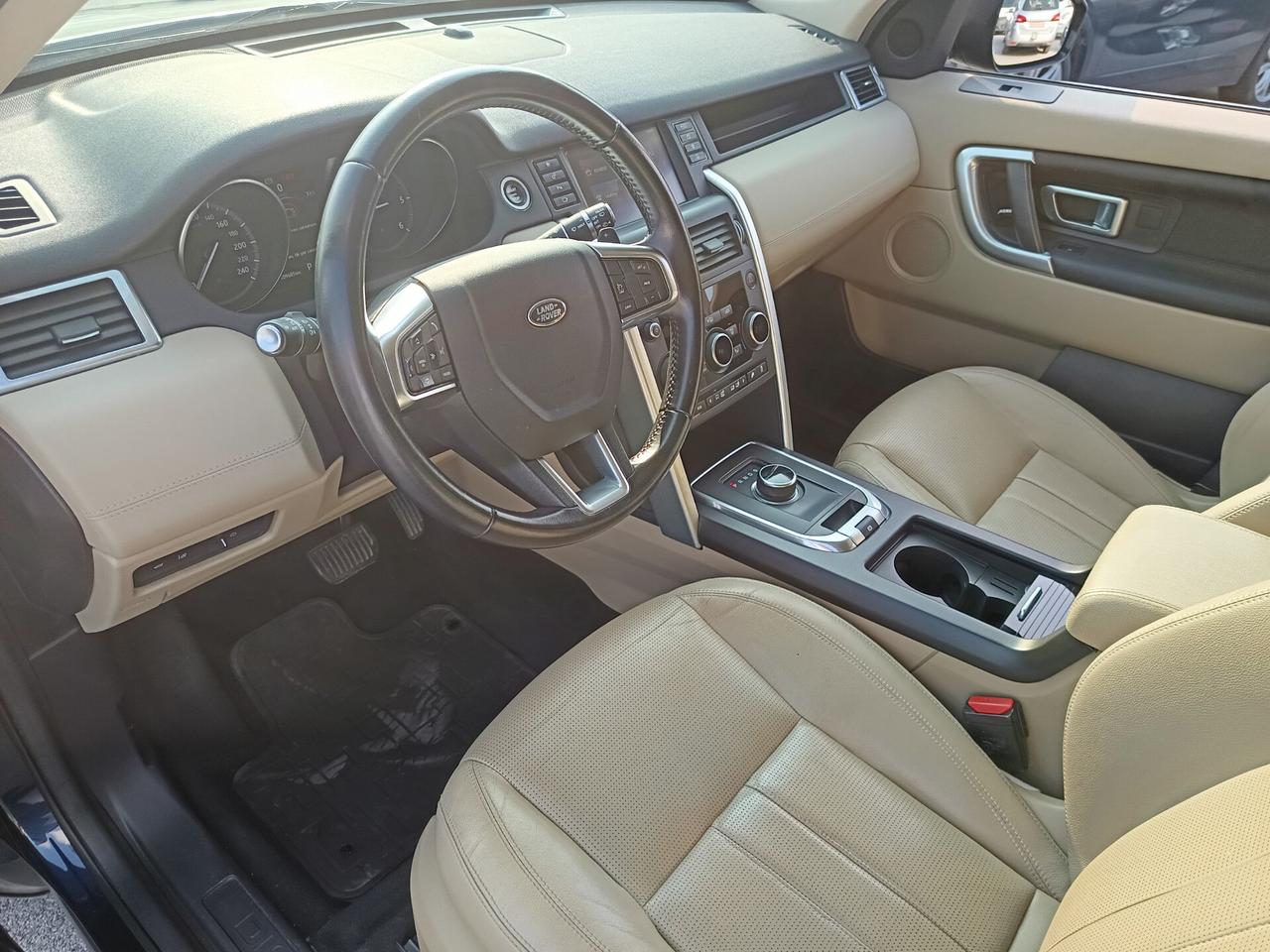 Land Rover Discovery Sport 2.0 TD4 180 CV HSE AWD AUTO