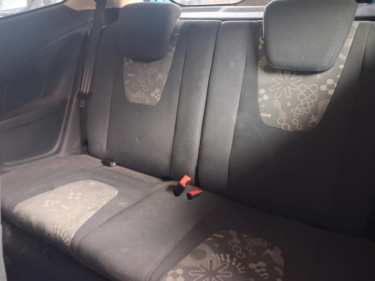 Ford Ka Ka+ 1.2 8V 69CV GPL