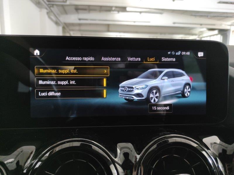 Mercedes-Benz GLA (H247) - GLA 200 Automatic Business Extra