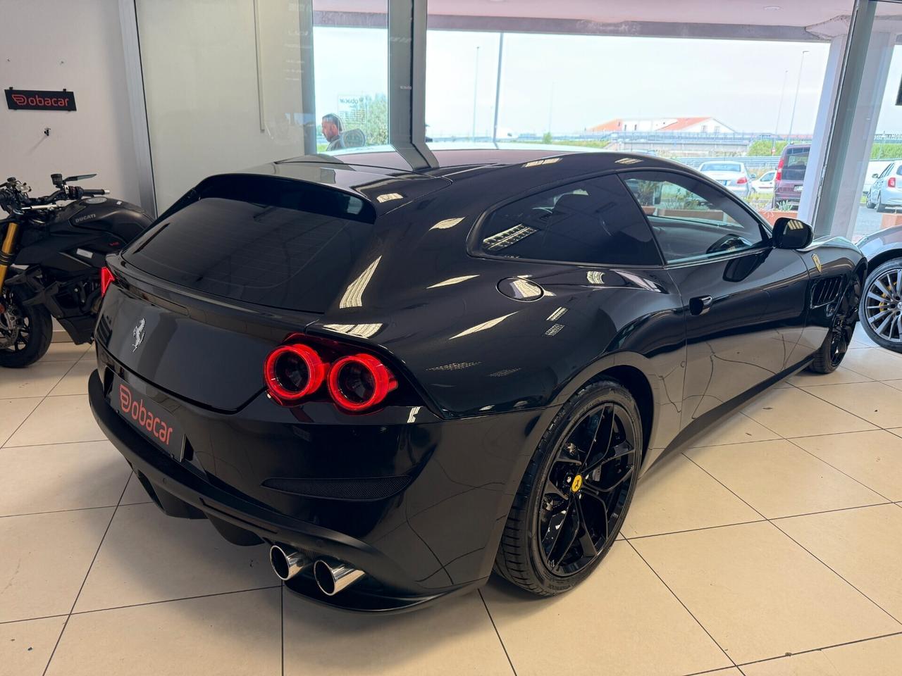 Ferrari GTC4 Lusso GTC4Lusso T