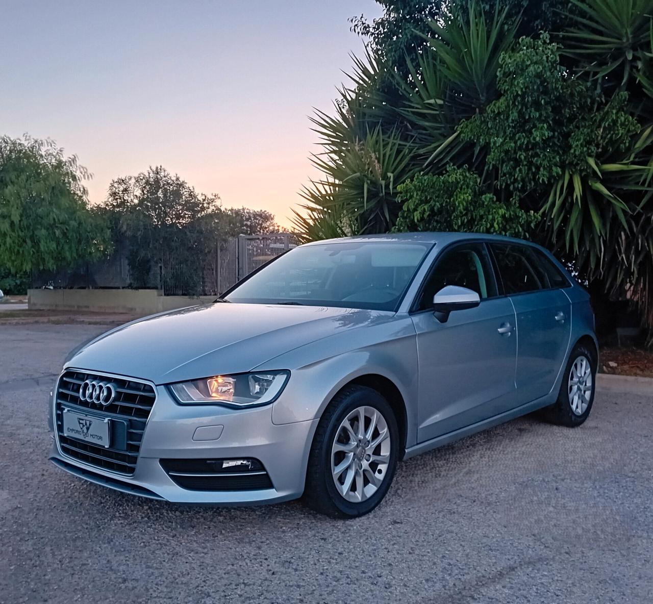 Audi A3 SPB 1.6 TDI 110 cv ULTRA Attraction - UNIPROPRIETARIO