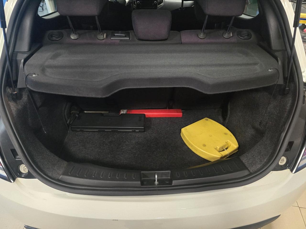 Lancia Ypsilon 1.2 69 CV 5 porte Platinum