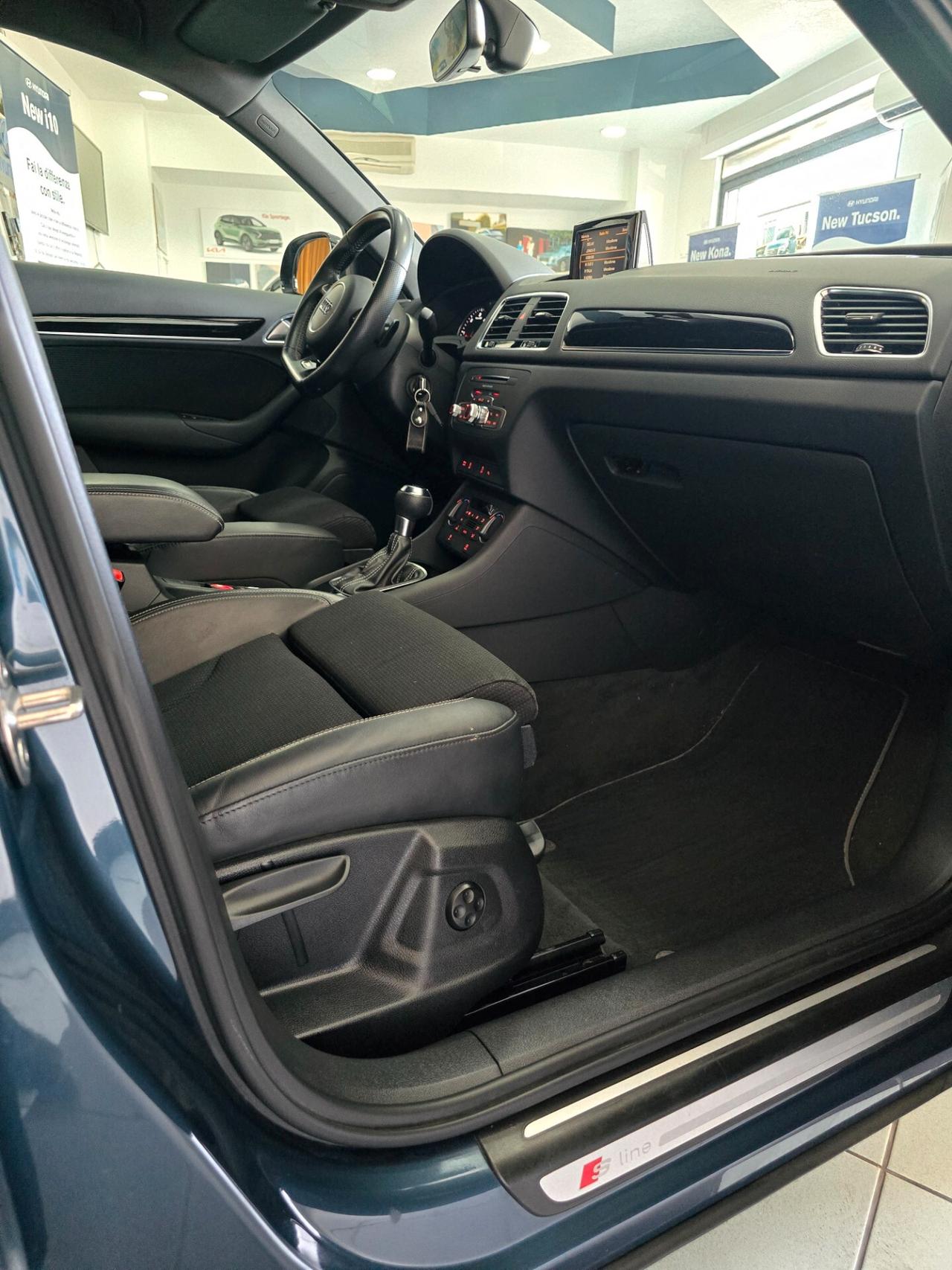 Audi Q3 2.0 TDI 120 CV S tronic line
