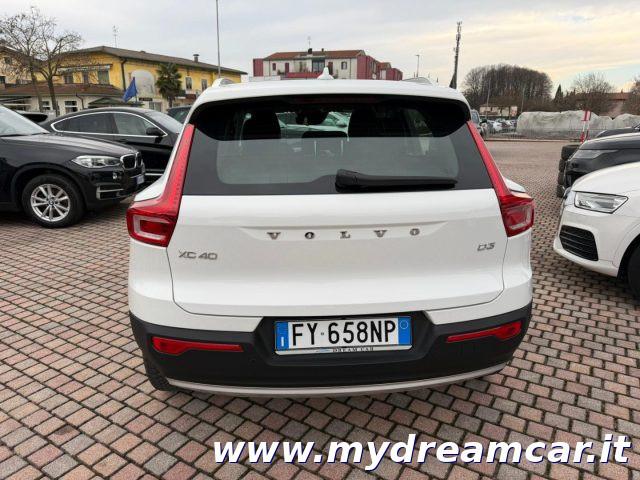 VOLVO XC40 Geartronic Business Plus