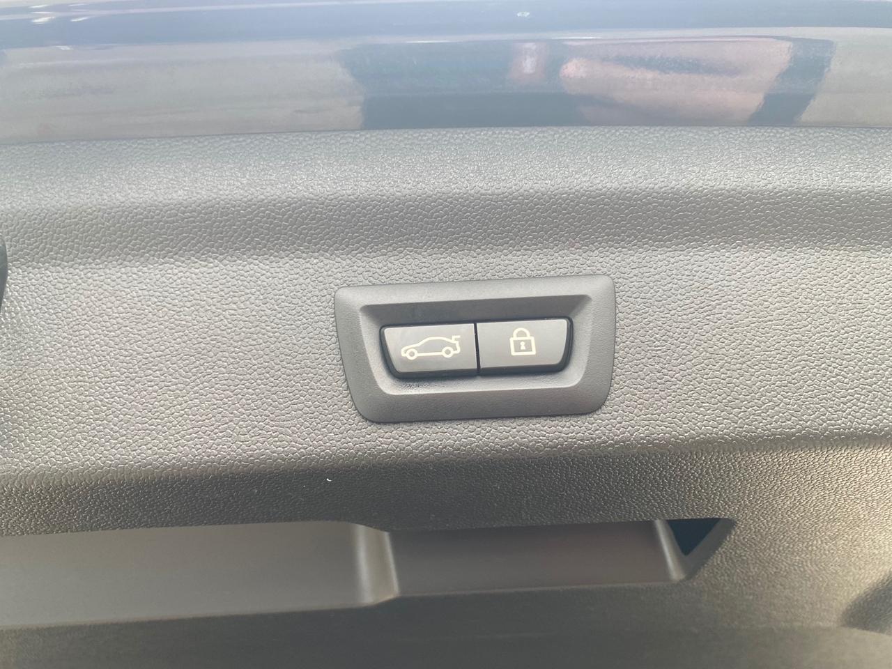 Mini Cooper SD Countryman 2.0 Essential ALL4 190cv Auto