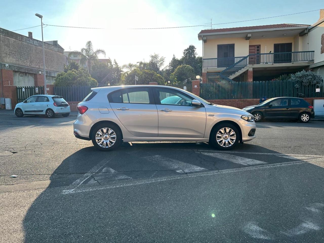 Fiat Tipo 1.3 Mjt S&S 5 porte Easy