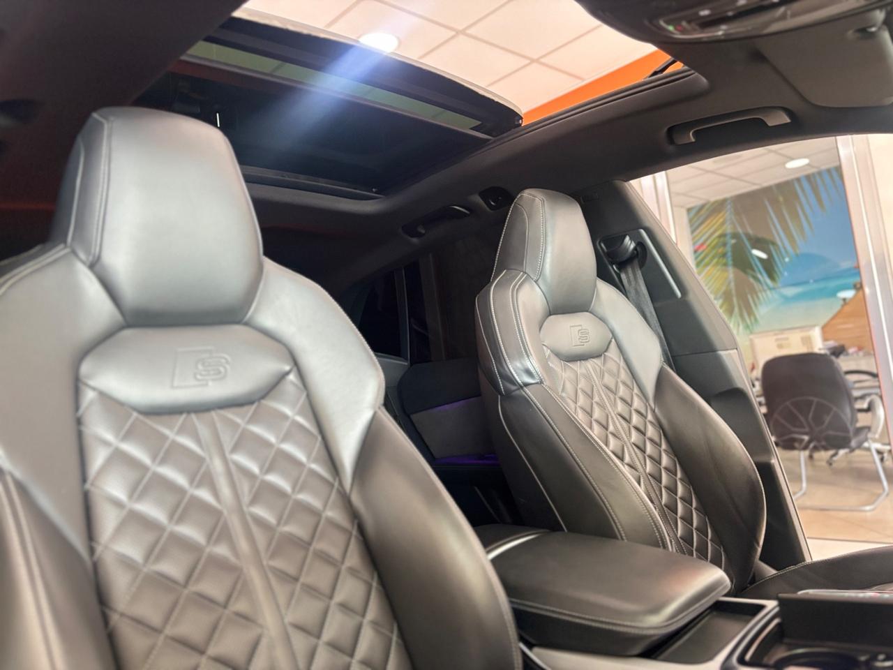 Audi Q8 55 TFSI quattro tiptronic S LINE X 2 TETTO MATRIX PERMUTE FINANZIAMENTI