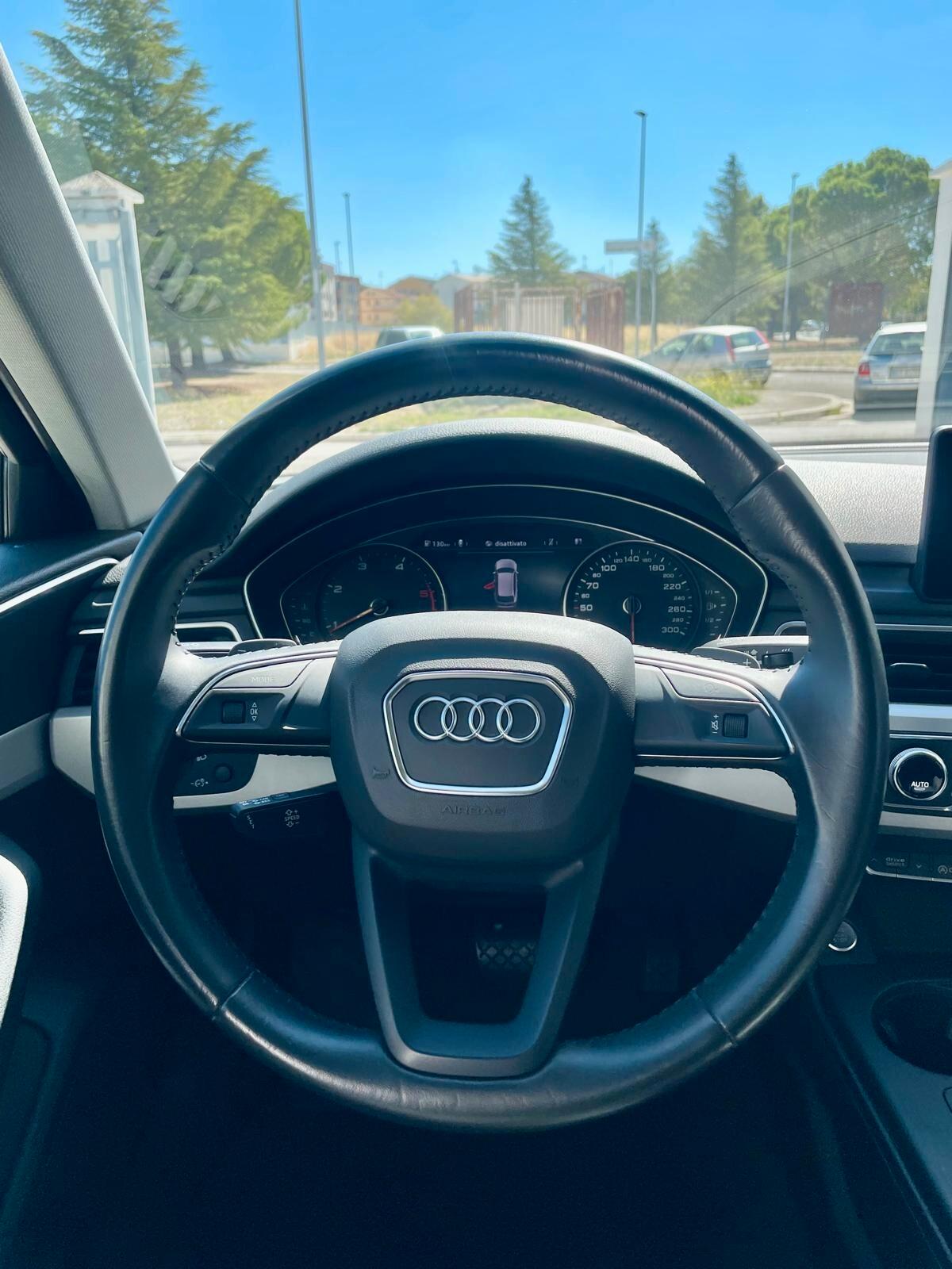 Audi A4 35 TDI S tronic Business