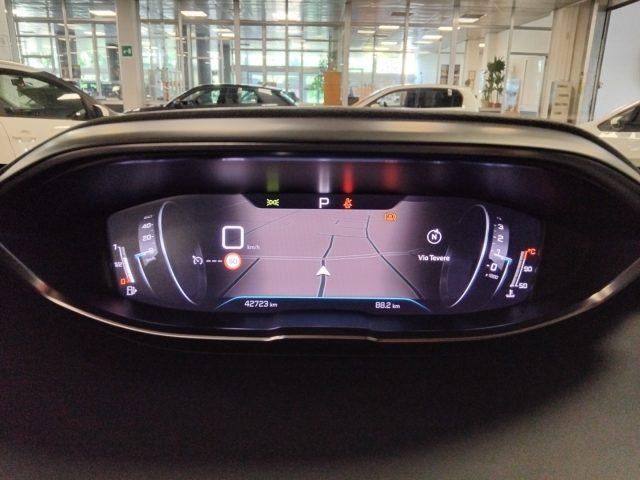PEUGEOT 3008 BlueHDi 130 EAT8 Allure Pack VIDEO GRIMALDI SP.DAY