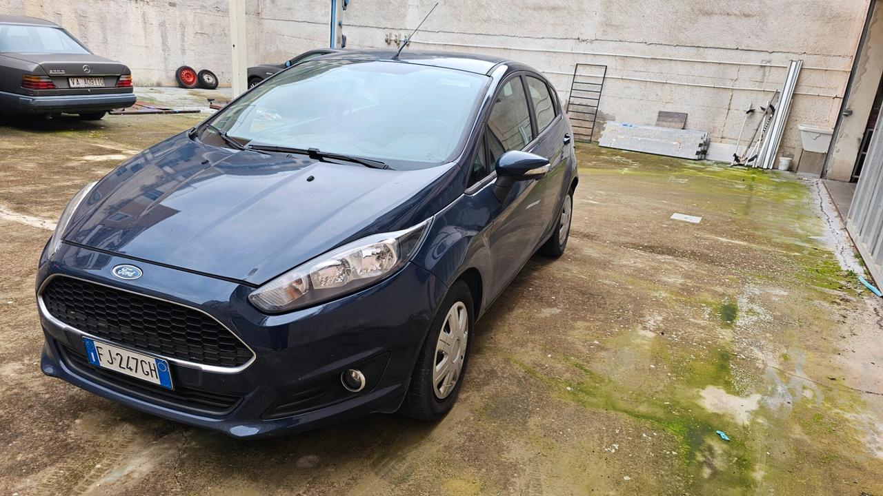 Ford Fiesta Plus 1.5 TDCi 75CV 5 porte