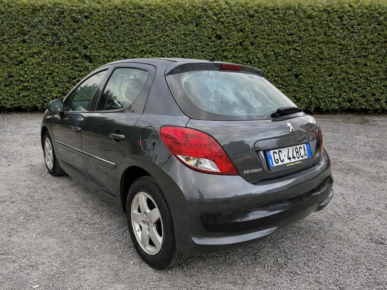 Peugeot 207 1.4 8V 75CV 5p. Energie