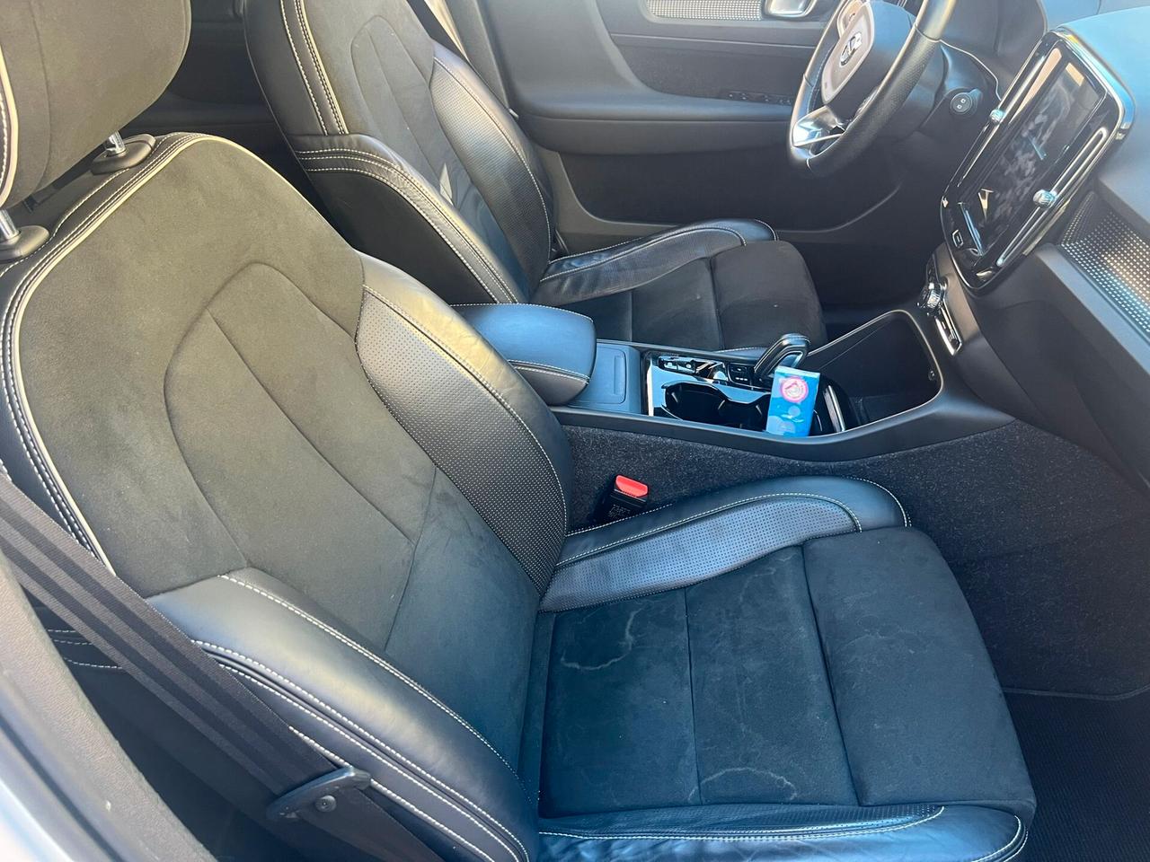 Volvo XC40 D3 AWD Geartronic R-design