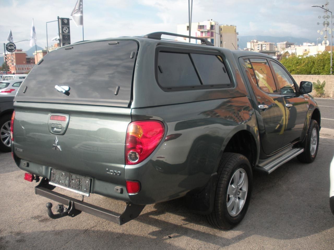 Mitsubishi L200 2.5 DI-D/136CV DC Invite DPF
