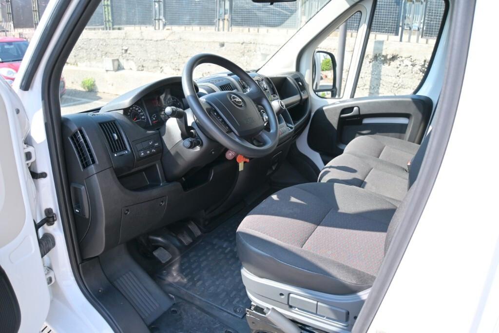 OPEL MOVANO 35 2.2 HDI 140CV 6M. PLM-SL CON SPONDA PORTATA 830KG FURGONATO ( CRUISE - BLUETOOTH )