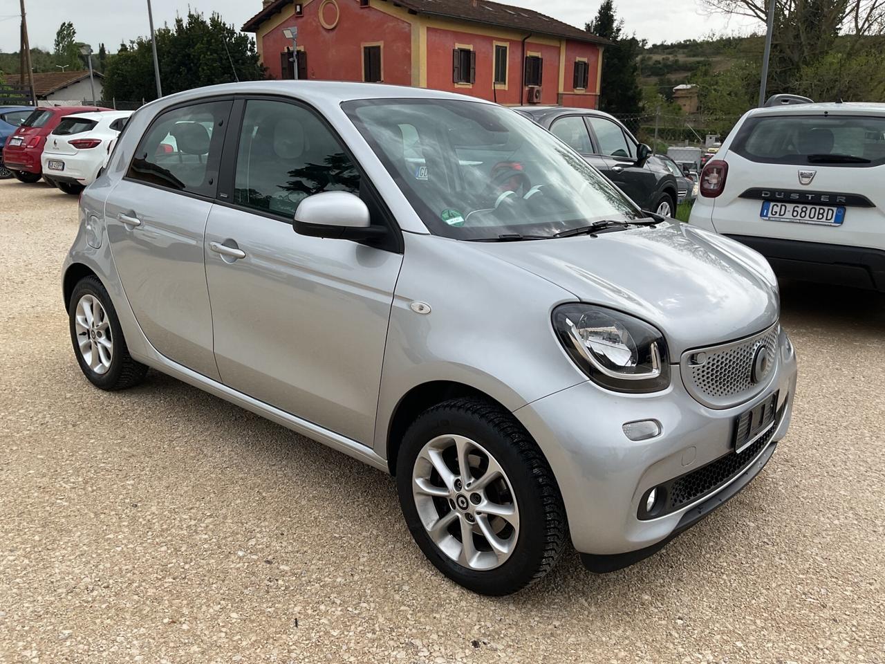 Smart ForFour 70 1.0 Passion