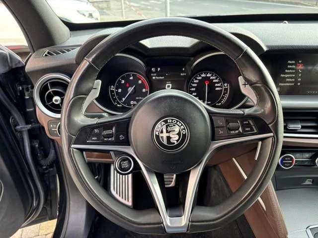 Alfa Romeo Stelvio 2.2 Turbodiesel 210 CV AT8 Q4 Executive