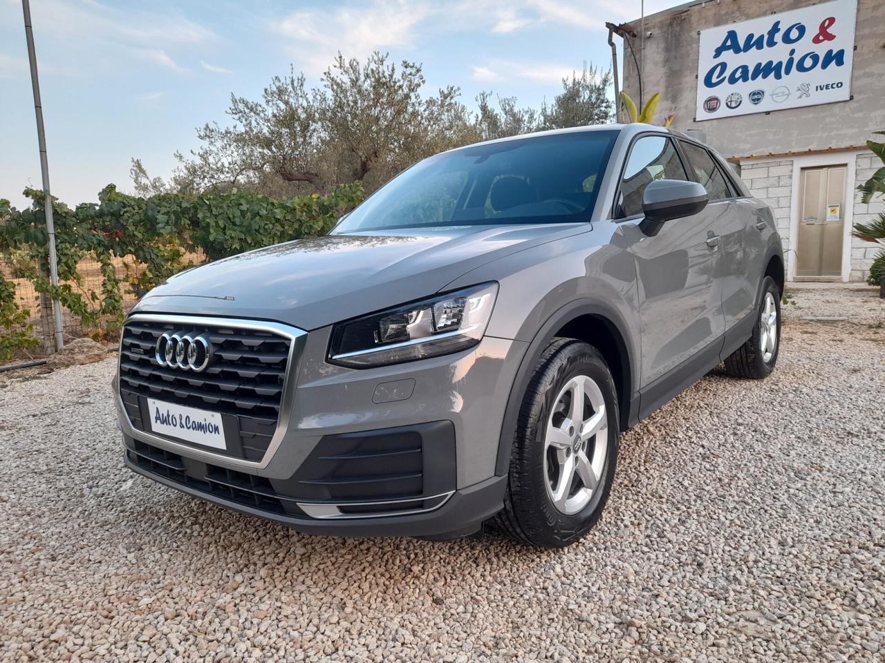 Audi Q2 35 TDI quattro S tronic Design 2019