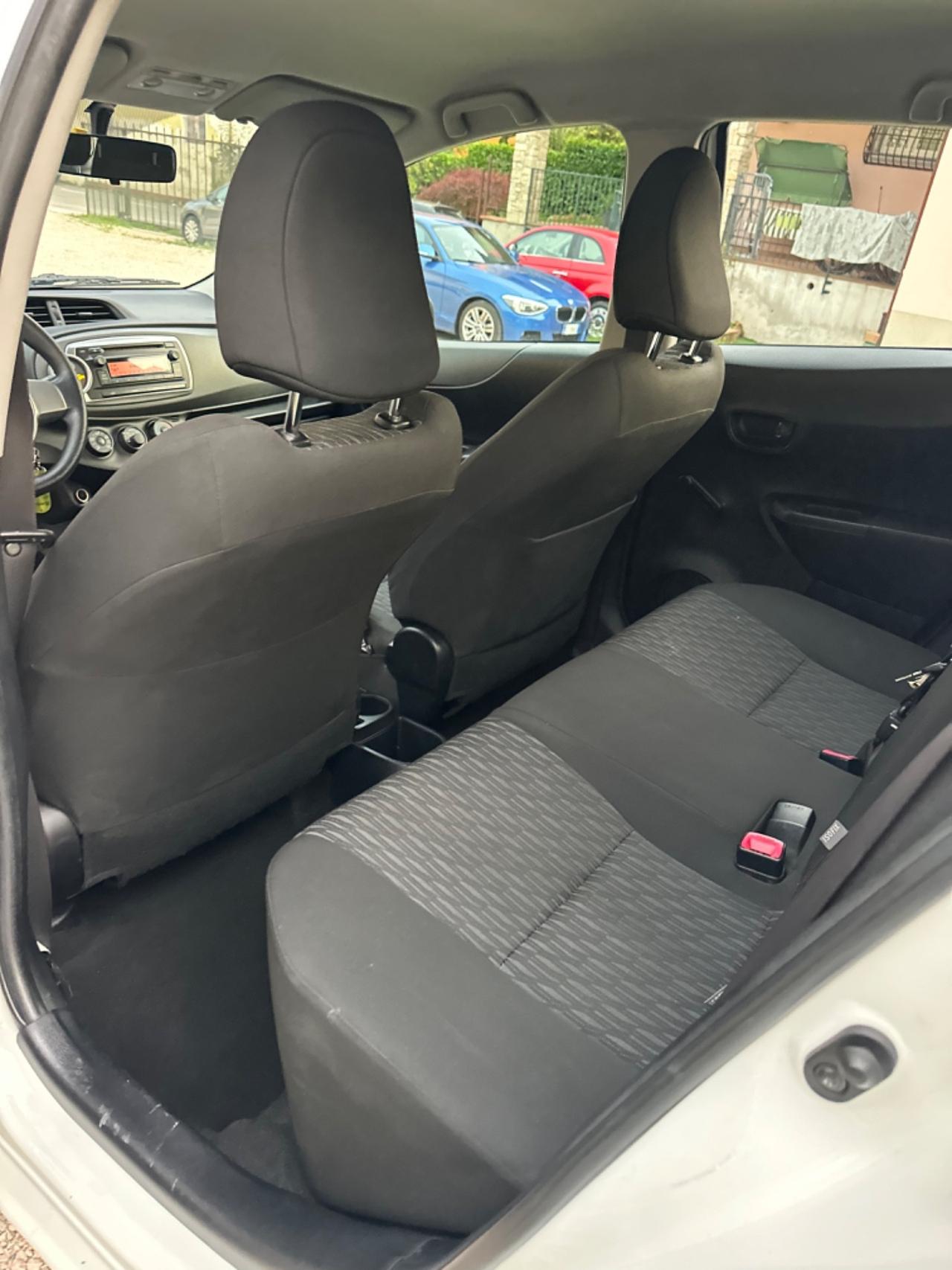 Toyota YARIS 1.0 5P NEOPAT KMCERT GARANZ UNICOPR